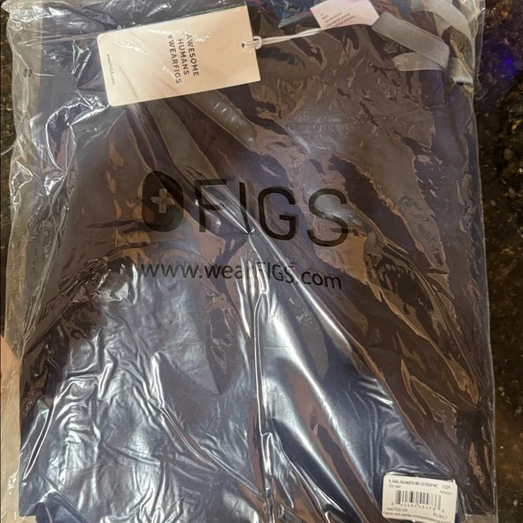 High Waisted Isabel Wide Leg Scrub Pants
XSP Navy Blue - Picture 3 of 3